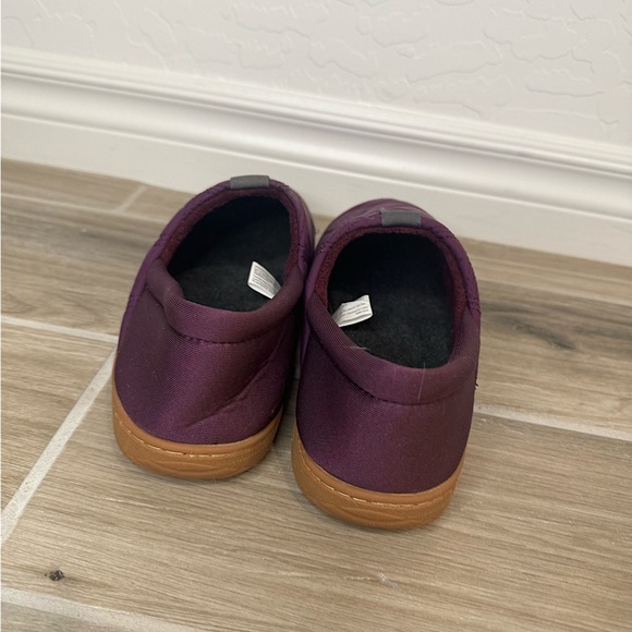 NWOT Women's River Energy Return Closed Back W/ Collapsible Heel - Picture 5 of 9